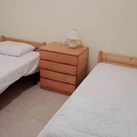 With Swimming Pool, Near To The Beach Apartment